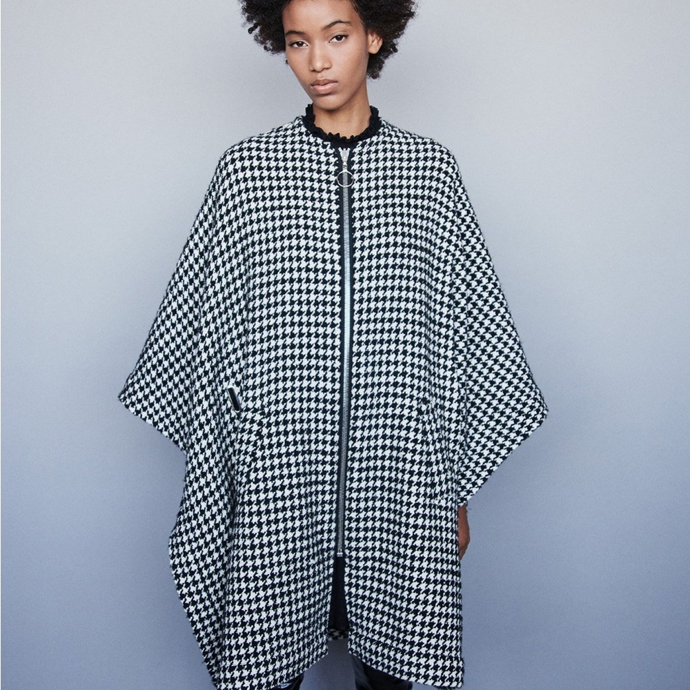 ⚡️2/$25⚡️Houndstooth Black and White Zip Cape Poncho Universal Fit | Cozy Chic 🍂